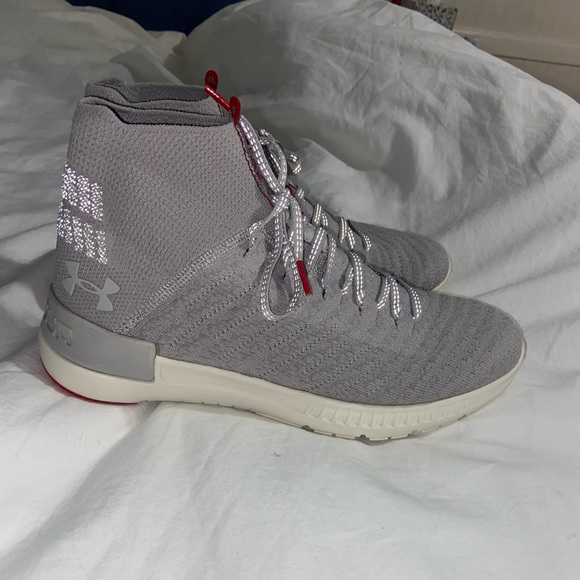 Under Armour Highlight Delta 2 Sneakers *BRAND NEW* - Picture 4 of 7